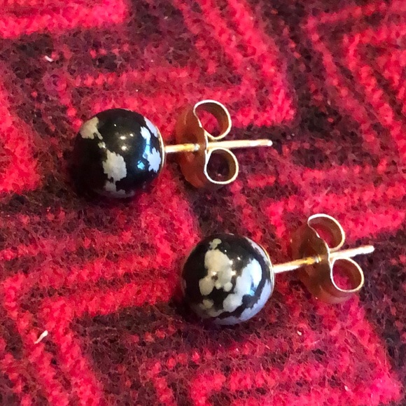 Snowflake obsidian bead necklace w/ Gold- filled post earrings - Picture 4 of 6